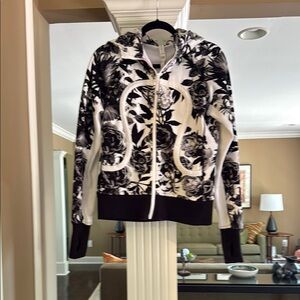 Lululemon Athletica Black and White flowered hoodie - slightly cropped